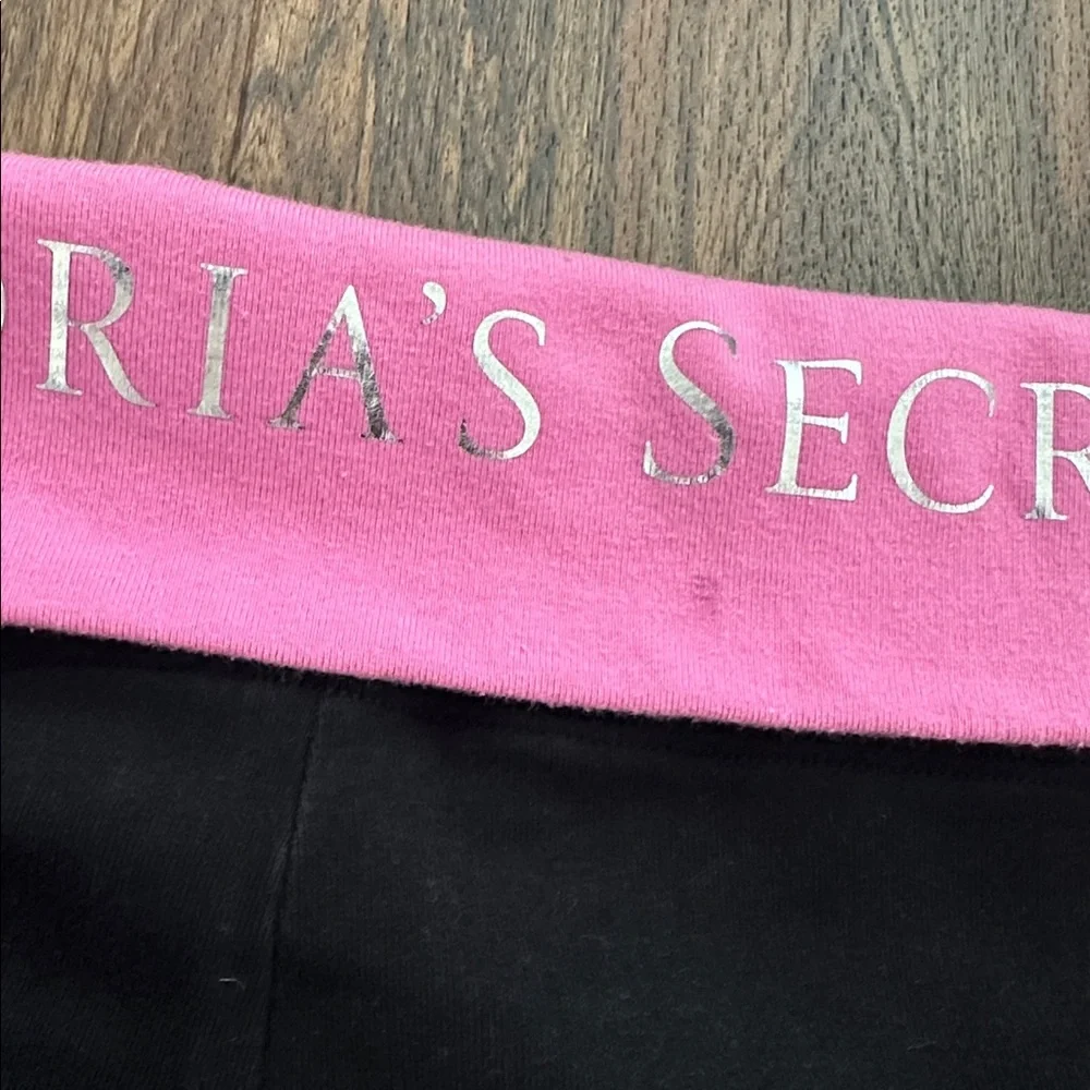 Victoria’s Secret Y2K Fold Over Cropped Leggings Size Medium Black and Pink - Picture 5 of 5
